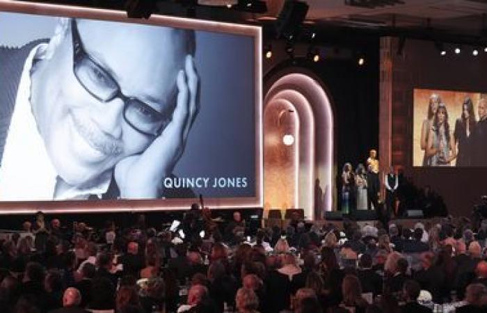 Il musicista e produttore Quincy Jones ha ricevuto un Oscar onorario postumo