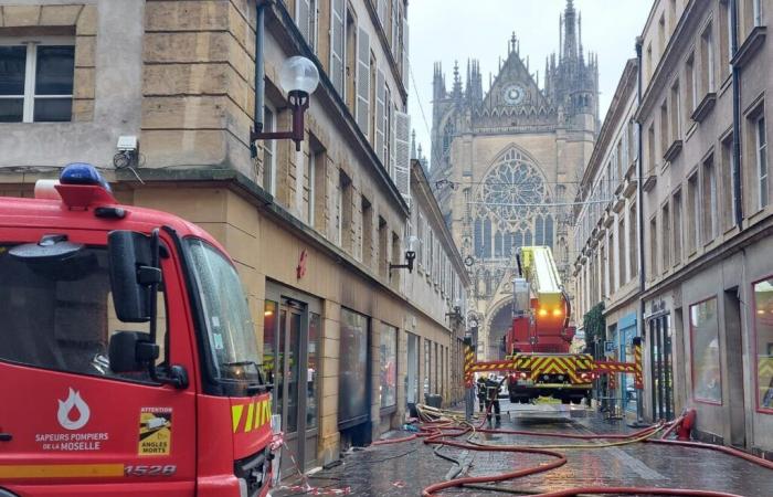 Le operazioni dei vigili del fuoco dureranno diversi giorni, ecco perché