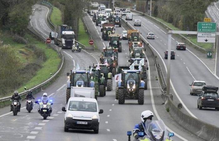 è iniziata l'operazione lumaca sulla tangenziale di Niort