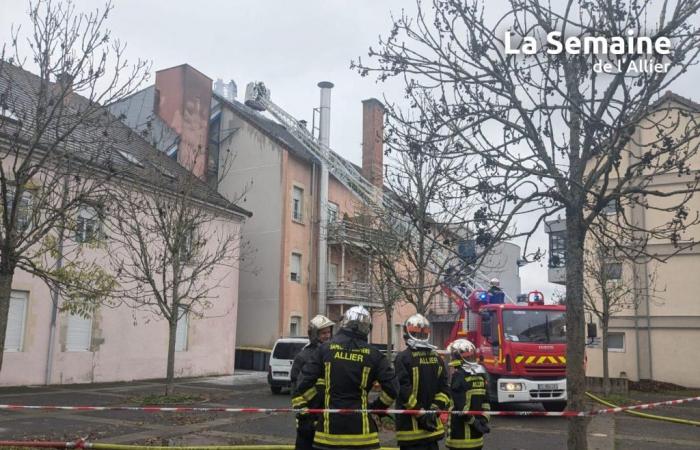 un morto nell’incendio di un edificio