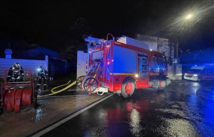 Un incendio devasta una casa disabitata a Épernay