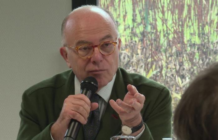 “Sarò sempre pronto”, la firma di Bernard Cazeneuve al Calvados non esclude un ritorno sulla scena politica