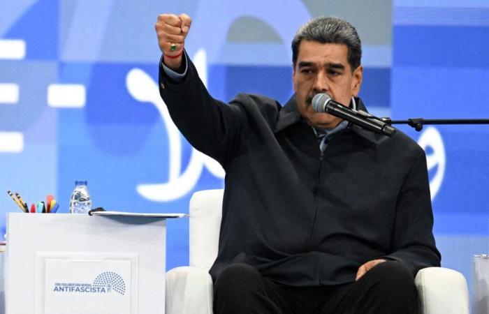 Venezuela: Nicolas Maduro minaccia TikTok dopo la morte di due adolescenti