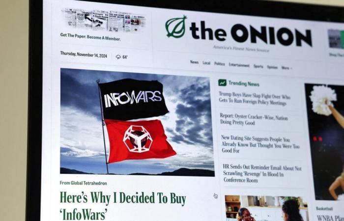 “The Onion” compra “Infowars” e vince la battaglia contro la disinformazione