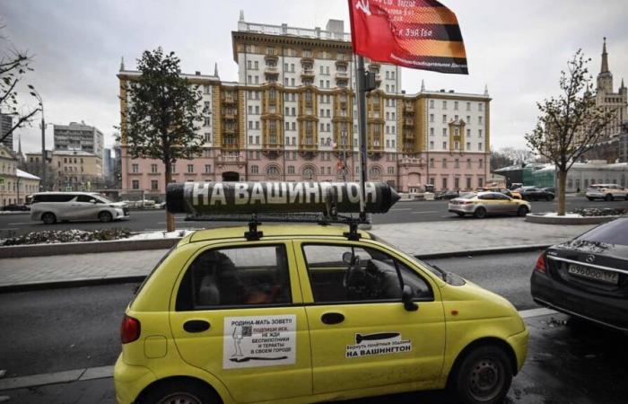 Biden aggiunge benzina sul fuoco autorizzando il lancio di missili in Russia, dice il Cremlino