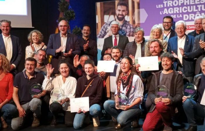 Drôme – Portes-lès-Valence – Premiati gli agricoltori locali