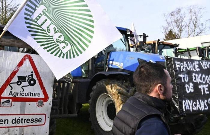 Gli agricoltori del canale, arrabbiati per il trattato UE-Mercosur, agiscono