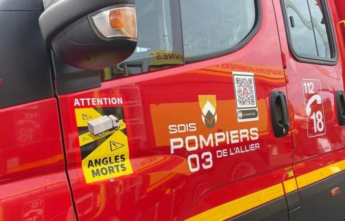 Una persona morta e altre tre ferite nell'incendio scoppiato in un edificio a Cusset nell'Allier