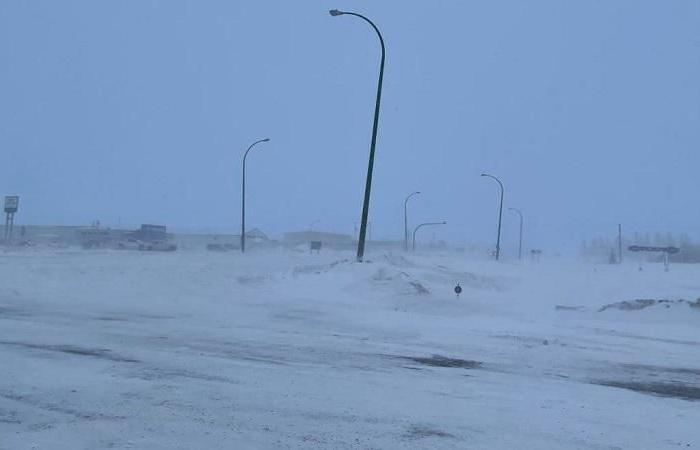 La città di Melfort si prepara per la rimozione della neve dopo il passaggio del sistema temporalesco