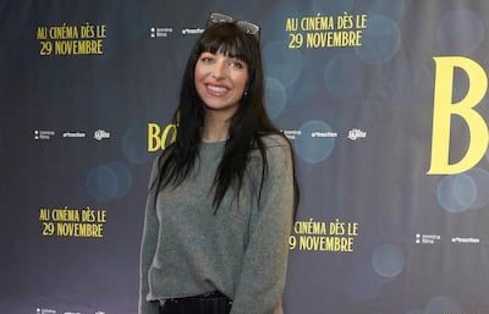 [PHOTOS] Antoine Bertrand e Catherine-Anne Toupin brillano sul tappeto rosso alla première di Montreal del film “Mlle Bottine”