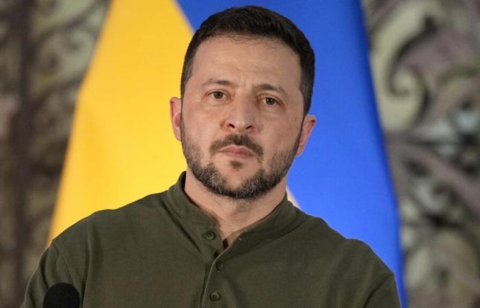 Zelenskyj sui permessi per le armi: i razzi parleranno da soli