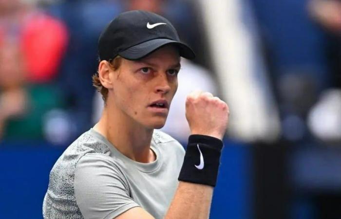 L’italiano Jannik Sinner continua a dominare la classifica ATP