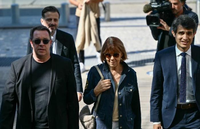 David Pelicot chiama suo padre nel palco del processo Mazan