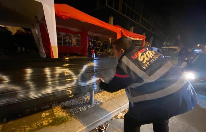 un campo di fronte alla metropoli di Lione per più posizioni e risorse