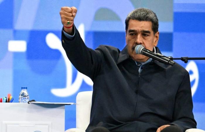 Nicolas Maduro minaccia TikTok dopo la morte di due adolescenti