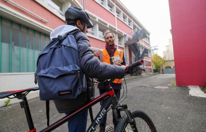 “Ciclisti, splendete!” », Pau in bicicletta illumina i ciclisti