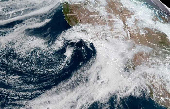 Una potente tempesta minaccia la California settentrionale, il Pacifico nordoccidentale