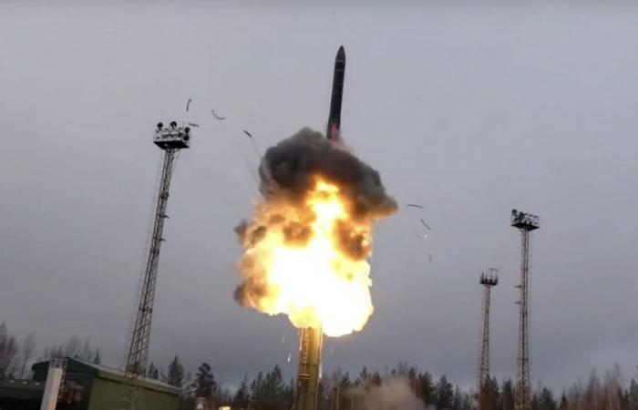 Mosca accusa Kiev di aver sparato, Putin rilancia la minaccia nucleare