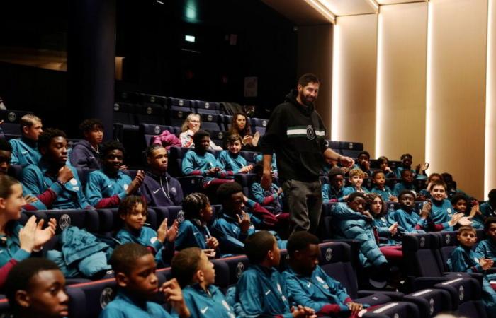 “Provare, osare, fallire!” »: Il messaggio di Nikola Karabatic ai giovani del centro di allenamento del PSG