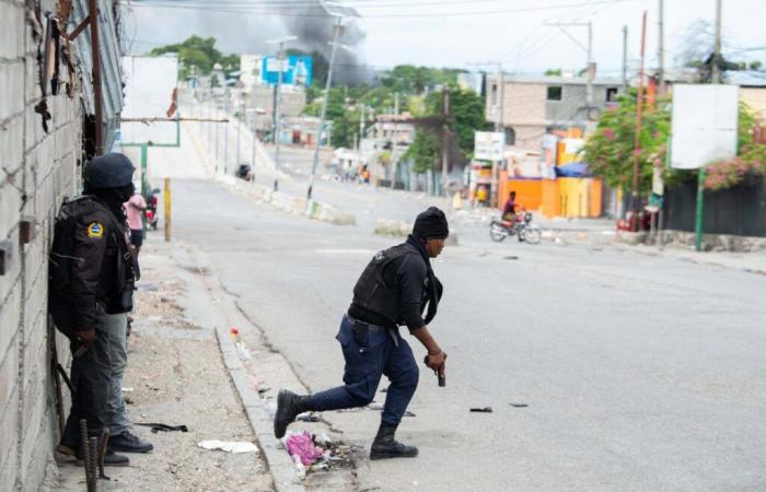 Ad Haiti, 28 membri di bande uccise dalla polizia e dai residenti dopo un'offensiva in diversi quartieri della capitale