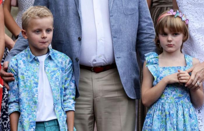 Charlene di Monaco non lascia nulla al caso, Jacques e Gabriella si presentano con un look perfetto per la festa nazionale