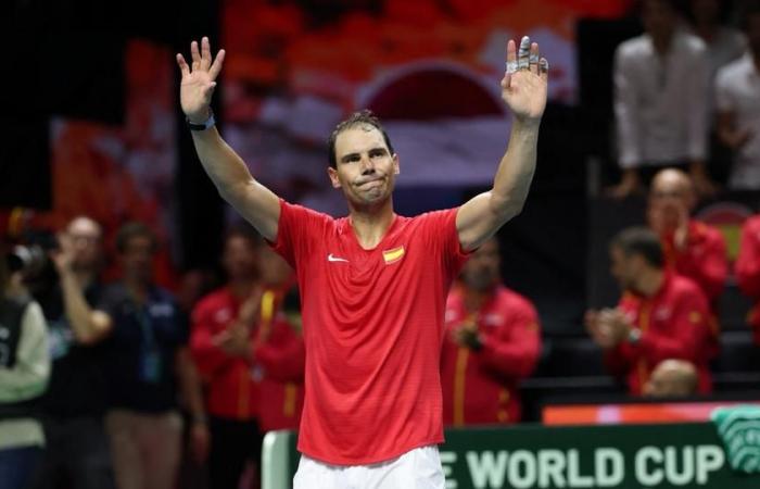 Rafael Nadal si inchina nella sua potenziale partita finale della carriera