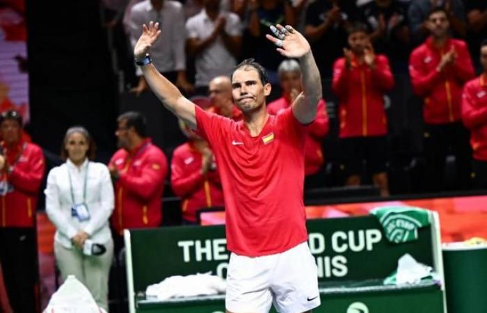 Nadal si ritira dopo la sconfitta della Spagna contro l'Olanda nei quarti di Coppa Davis