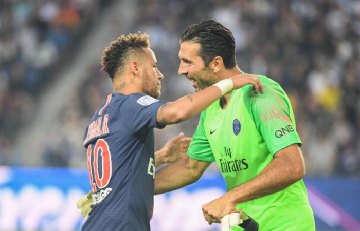 Neymar “avrebbe dovuto vincere cinque Palloni d’Oro” secondo Buffon