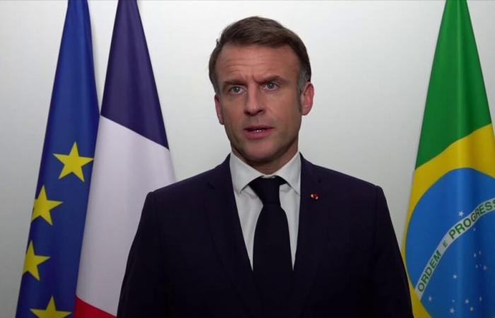 Emmanuel Macron invita Vladimir Putin e la Russia a “ragionare”