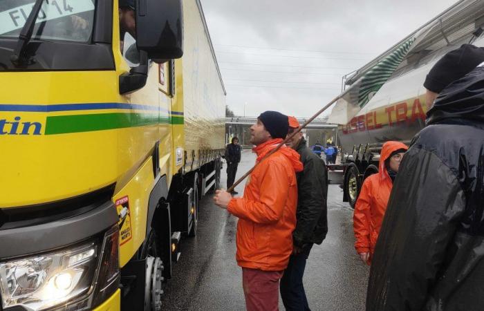 Oise. Gli agricoltori controllano i camion sulle autostrade e controllano l’origine dei prodotti agroalimentari