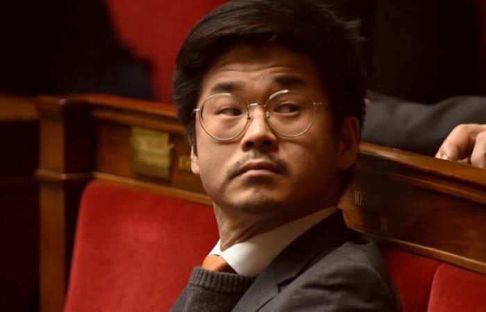 Joachim Son-Forget non è più… L’ex deputato ora si chiama Eva, citata la reazione dei suoi 3 figli