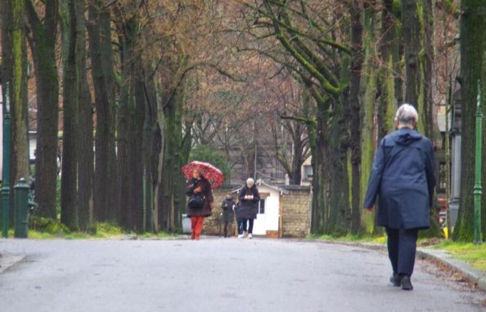 Parigi: parchi e cimiteri chiusi questo martedì per maltempo