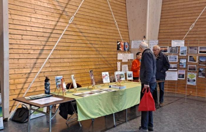 Stagno sur Arroux. Il Liceo Natura e Foresta di Velet presente alla fiera del libro di Étang-sur-Arroux