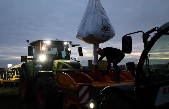 Live – La rabbia degli agricoltori: il governo proporrà un dibattito in Parlamento seguito da un voto sull'accordo UE-Mercosur