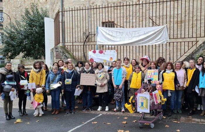 “Le professioni della prima infanzia non sono più un sogno”, a Figeac quasi quaranta professionisti si mobilitano per chiedere più riconoscimento