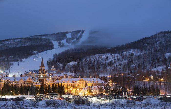 Questa stazione sciistica del Quebec è tra le 50 migliori del Nord America, secondo Ski Magazine