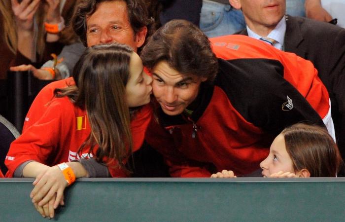 La settimana pazza di Rafael Nadal in Belgio: “Truffa telefonica, panni sporchi, partita reale, cellulare smarrito, ma soprattutto gentilezza e disponibilità”