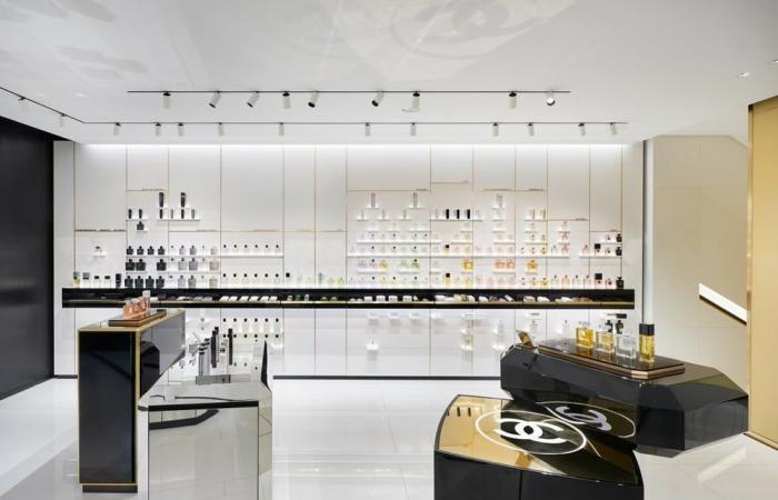 Chanel apre la sua prima “Beauty House” a Parigi