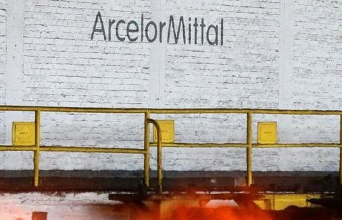 ArcelorMittal vuole ridimensionare e chiudere due siti in Francia