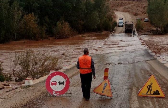 Avviso di pericolo: pioggia e venti tempestosi