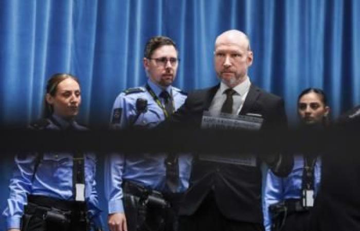 Udienza sulla libertà condizionale di Anders Breivik: rischio di recidiva…