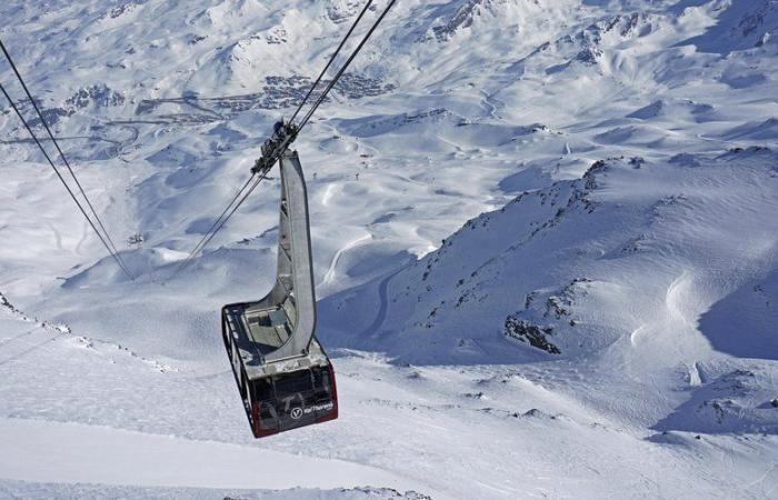 La funivia della Val Thorens si schianta contro la stazione di arrivo, 6 feriti di cui due gravi