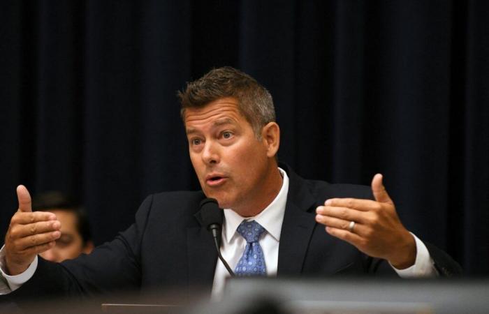 Donald Trump nomina Sean Duffy, ex membro del Congresso e conduttore di Fox Business, ai trasporti