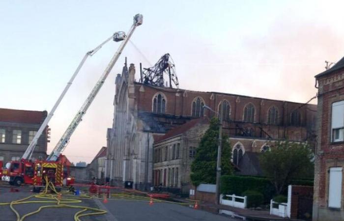 Incendio alla chiesa di Saint-Omer: un misterioso benefattore dona un milione di euro per la sua ricostruzione, rivelata la sua identità