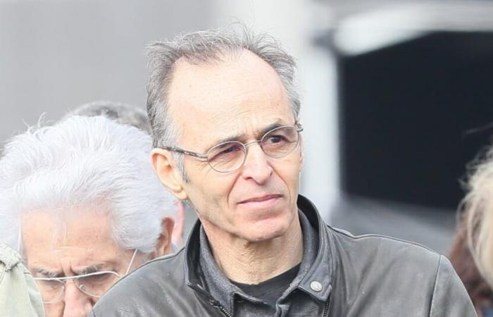 Rara apparizione di Jean-Jacques Goldman che fa una rivelazione su Coluche