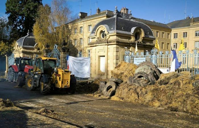 Radio 8 Ardenne | Agricoltori sfrattati dal CRS su richiesta del Prefetto