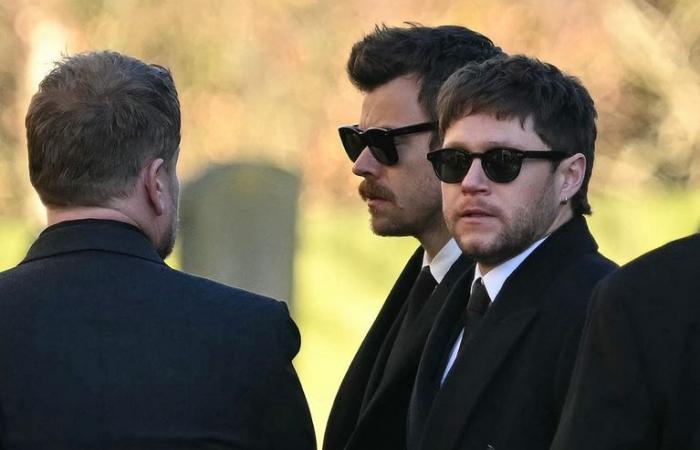 IN FOTO – Morte di Liam Payne: gli One Direction riuniti in Inghilterra per il funerale