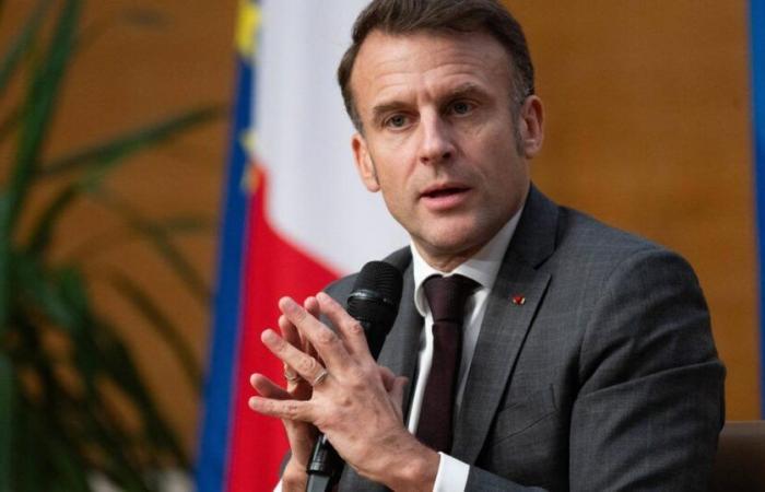 Emmanuel Macron abbandonato dal suo fedele braccio destro? Questa voce che ha guadagnato slancio