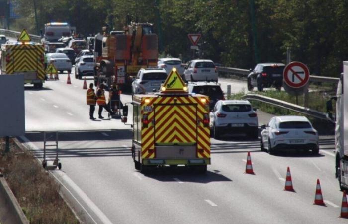 un veicolo in fiamme poi un incidente tra 5 veicoli provoca ingorghi in direzione Lille