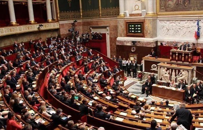 La France insoumise intraprende un’azione legale contro l’utilizzo del software Briefcam da parte della polizia